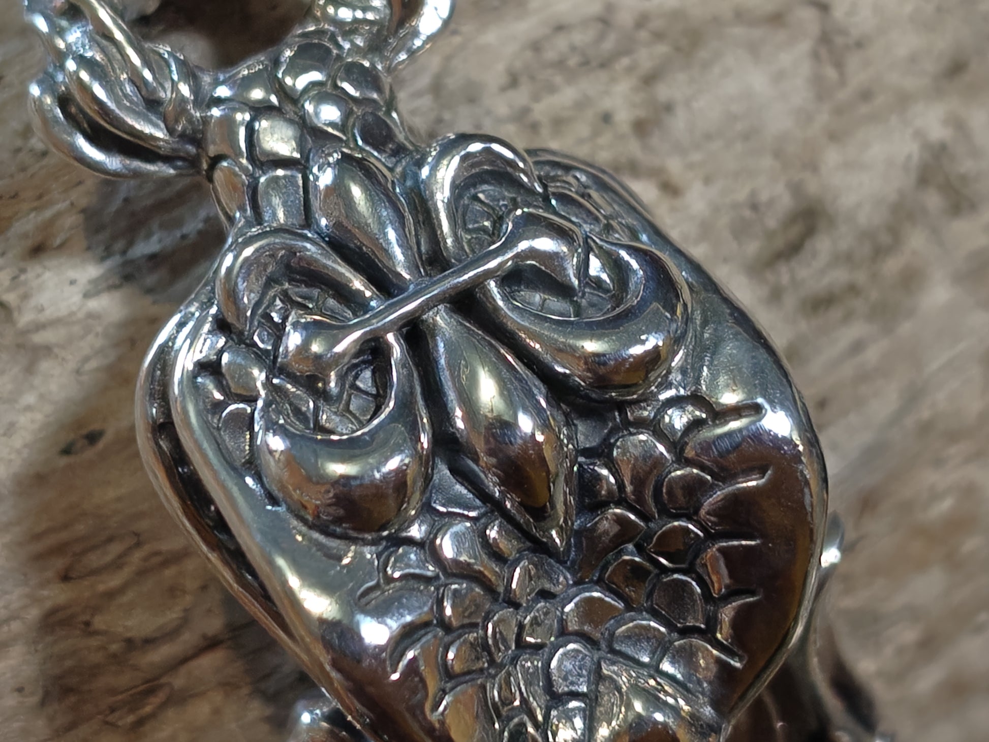 FORTUNE KNOCKER-Fleur Viper