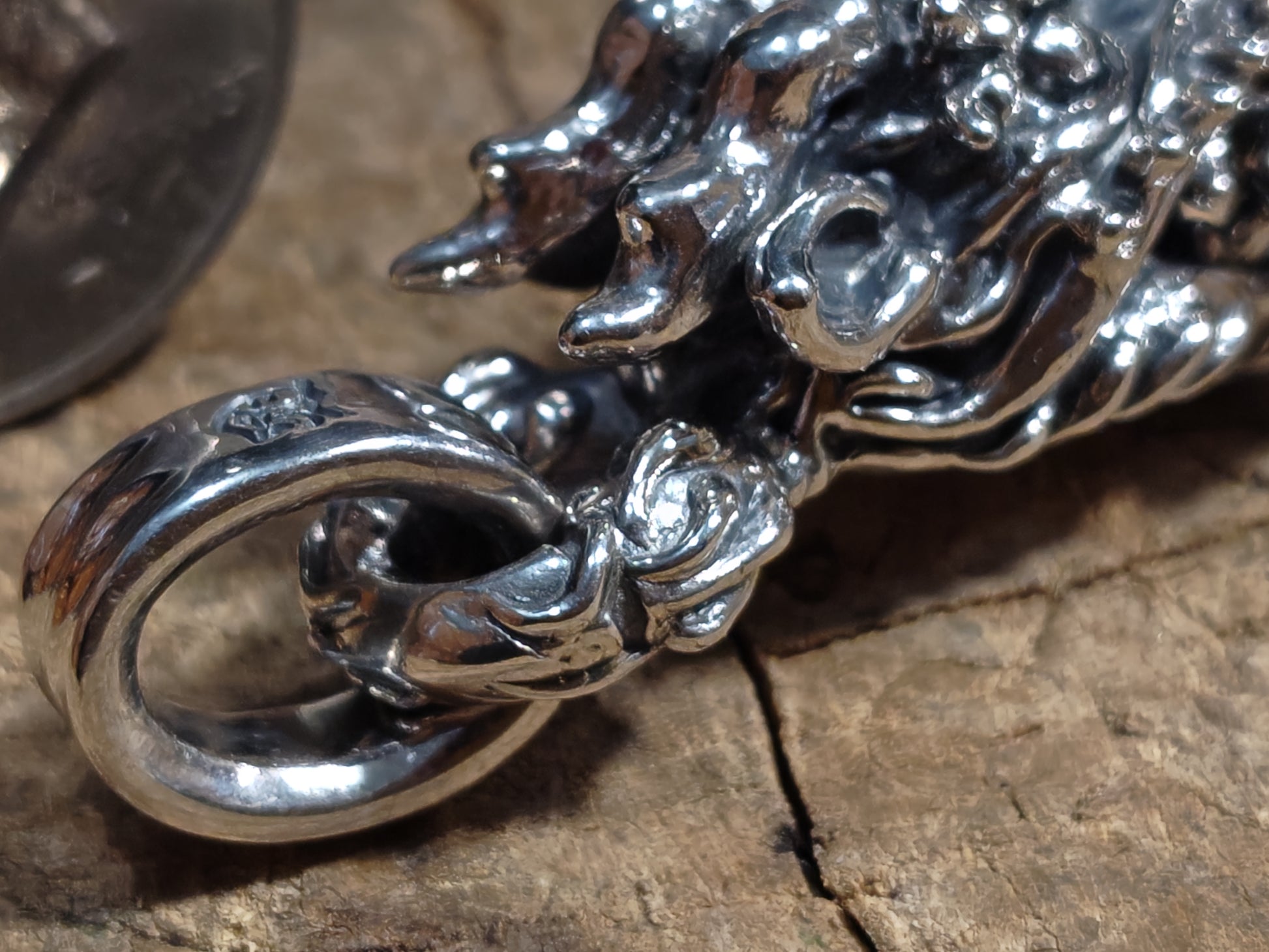 FORTUNE KNOCKER-The Dragon