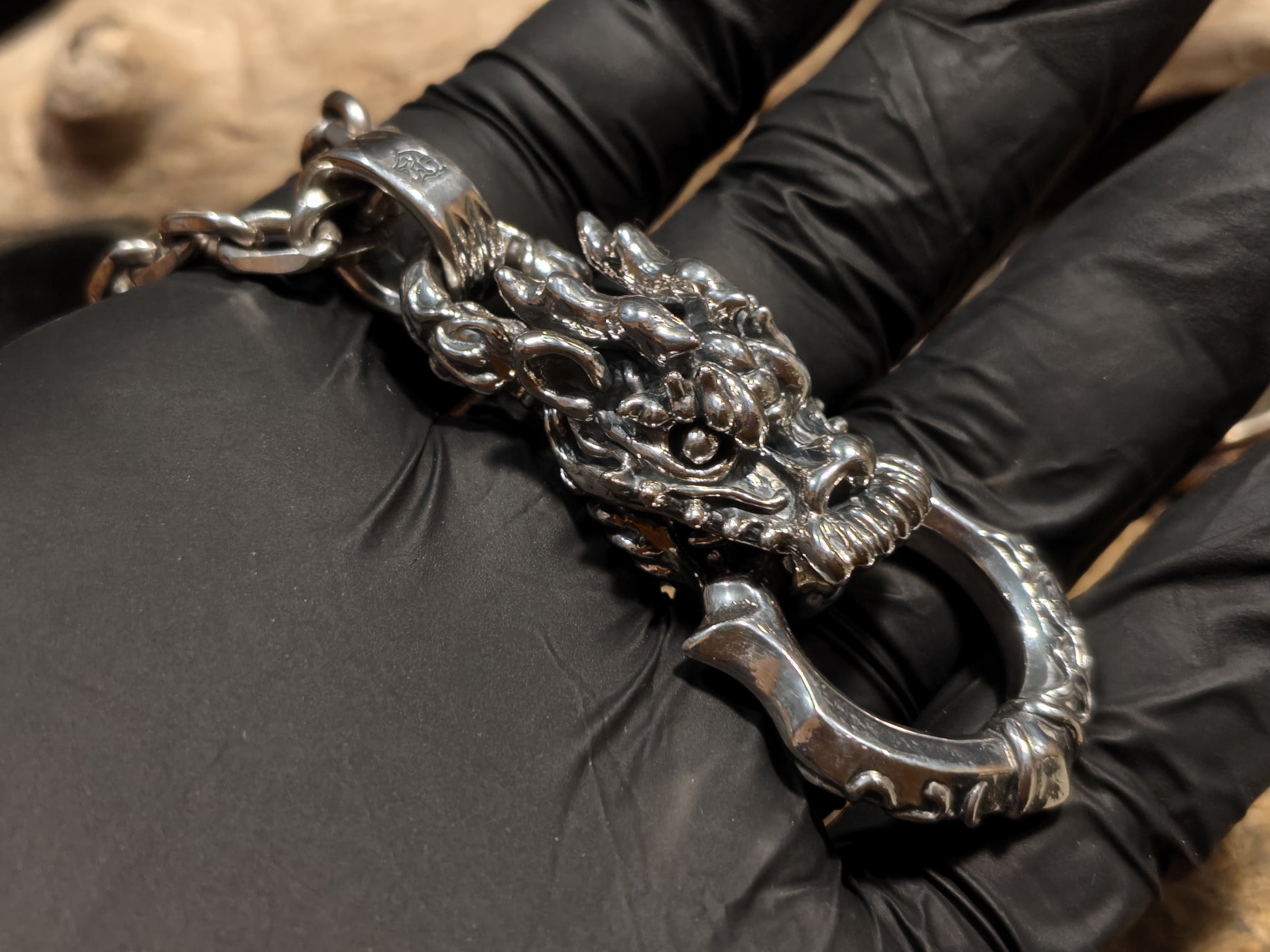 FORTUNE KNOCKER-The Dragon