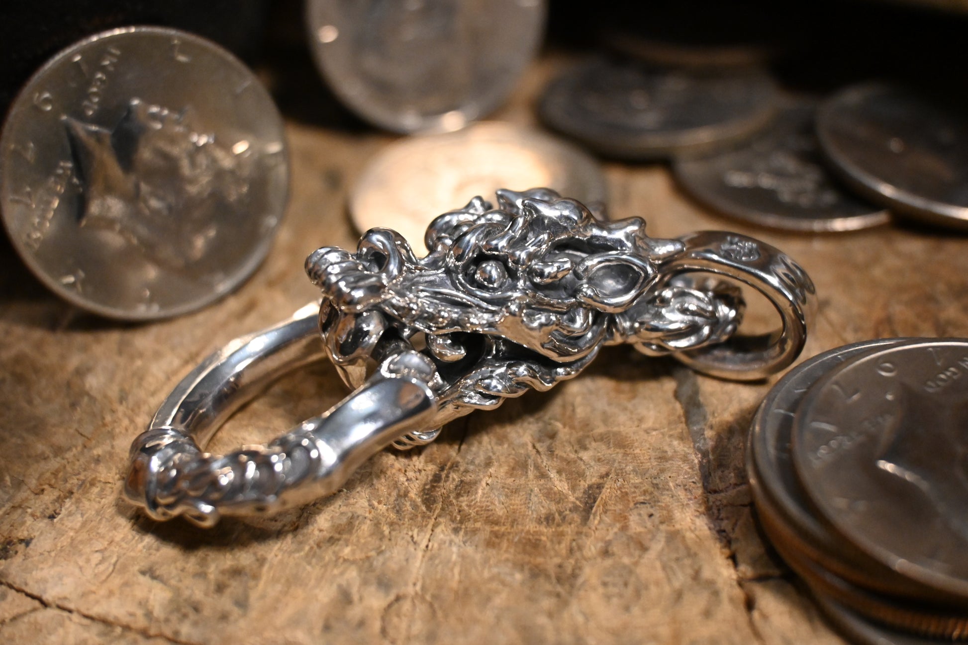FORTUNE KNOCKER-The Dragon