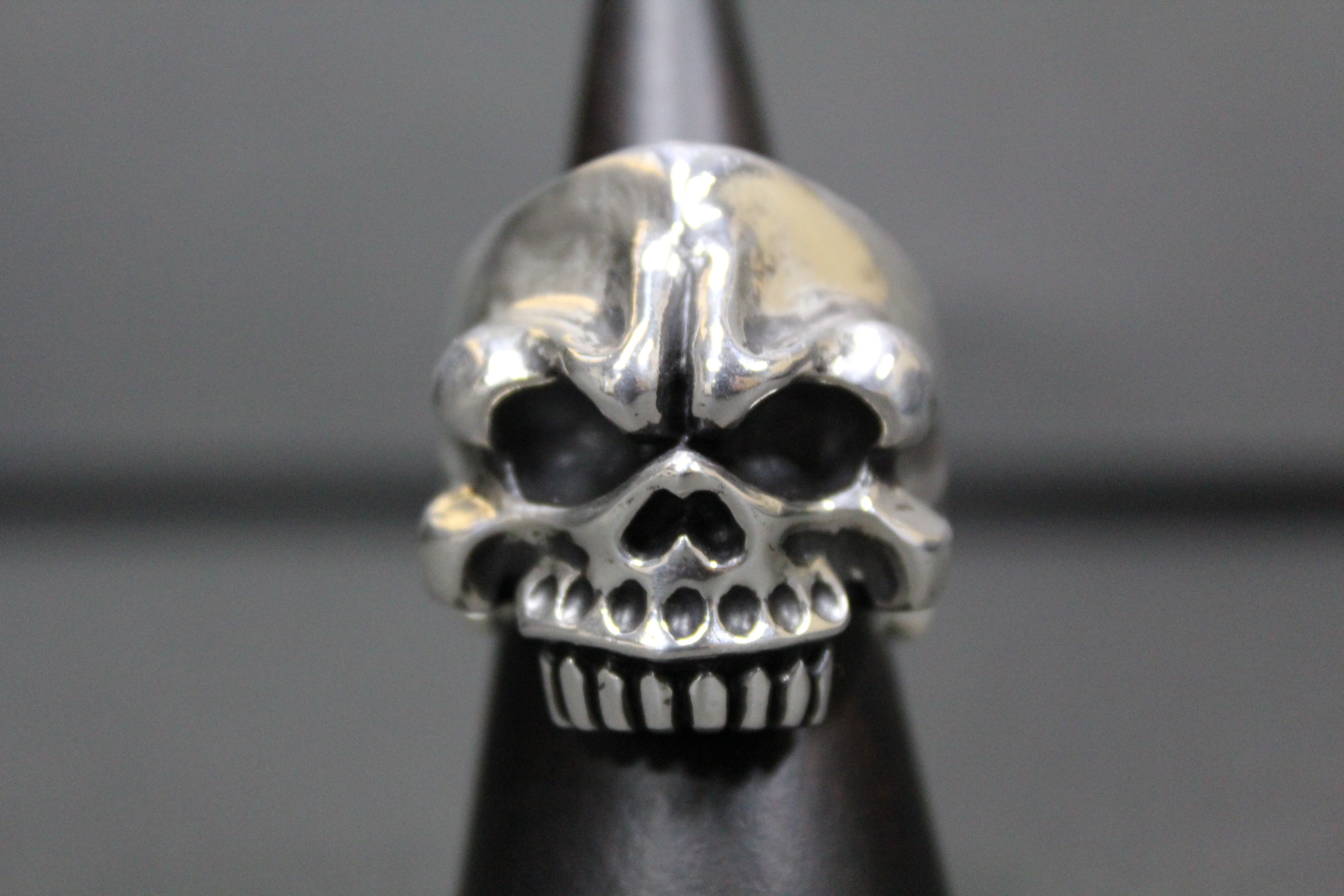 Half-Grin Skull