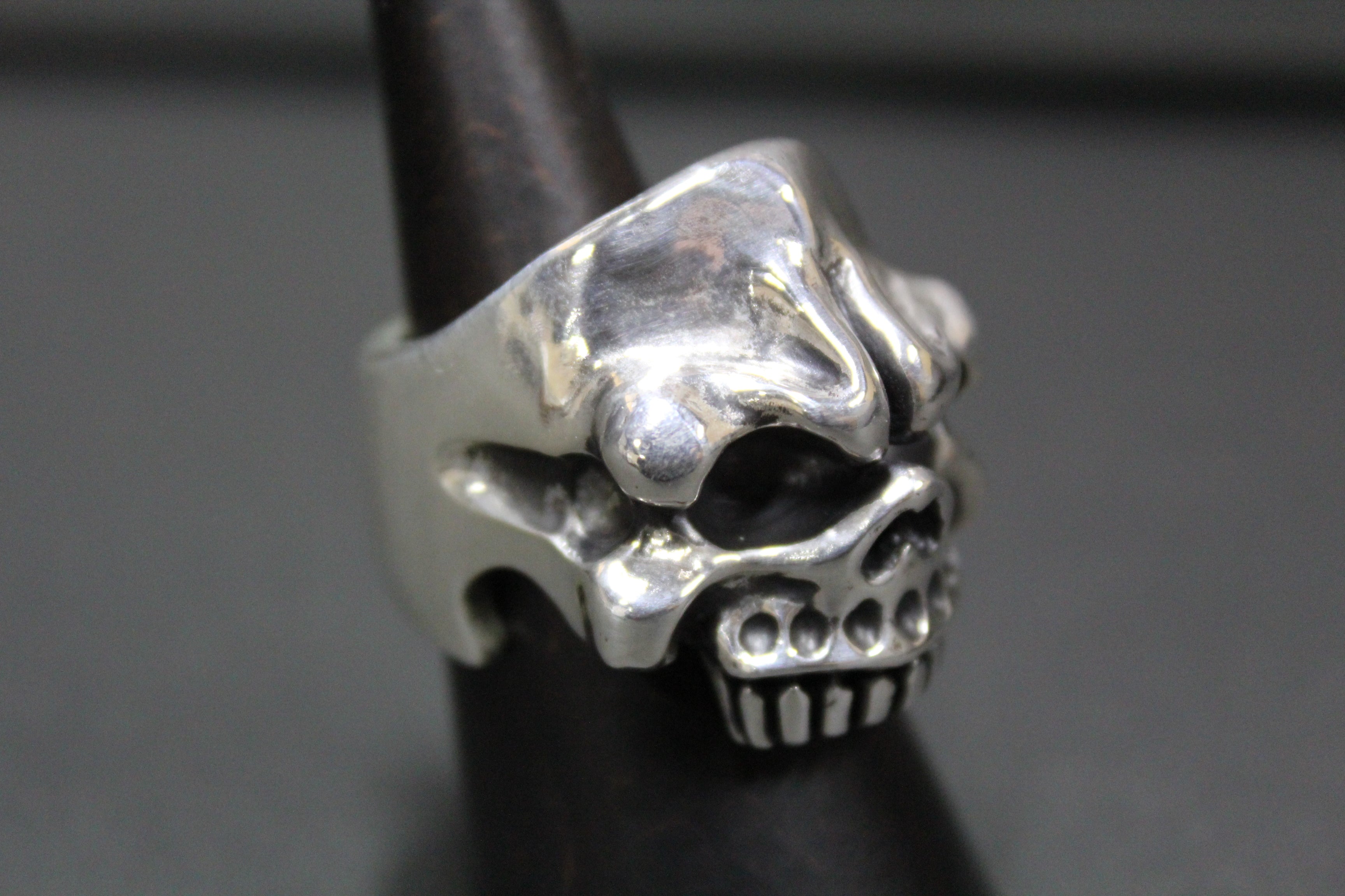 Half-Grin Skull