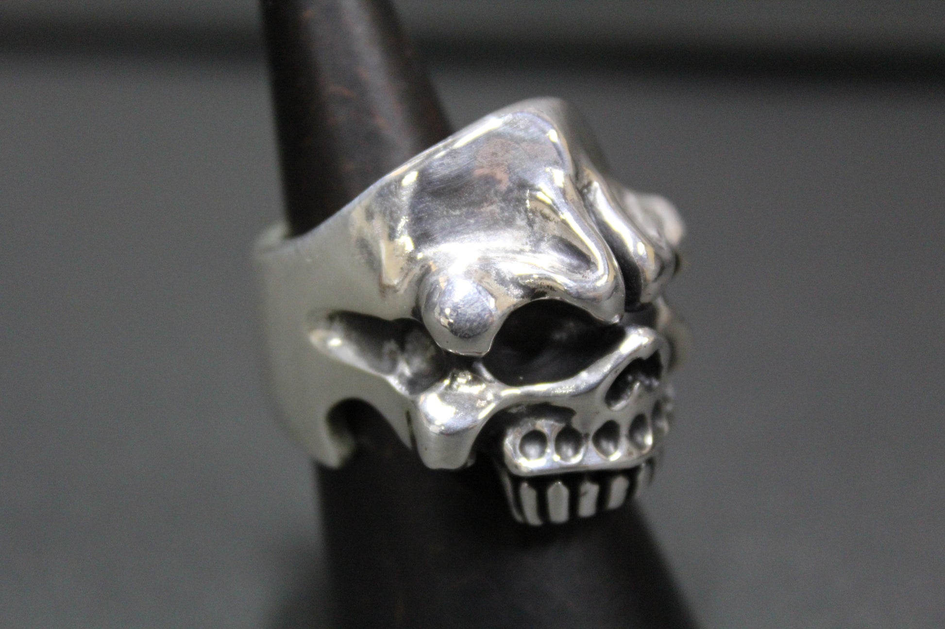 Half-Grin Skull