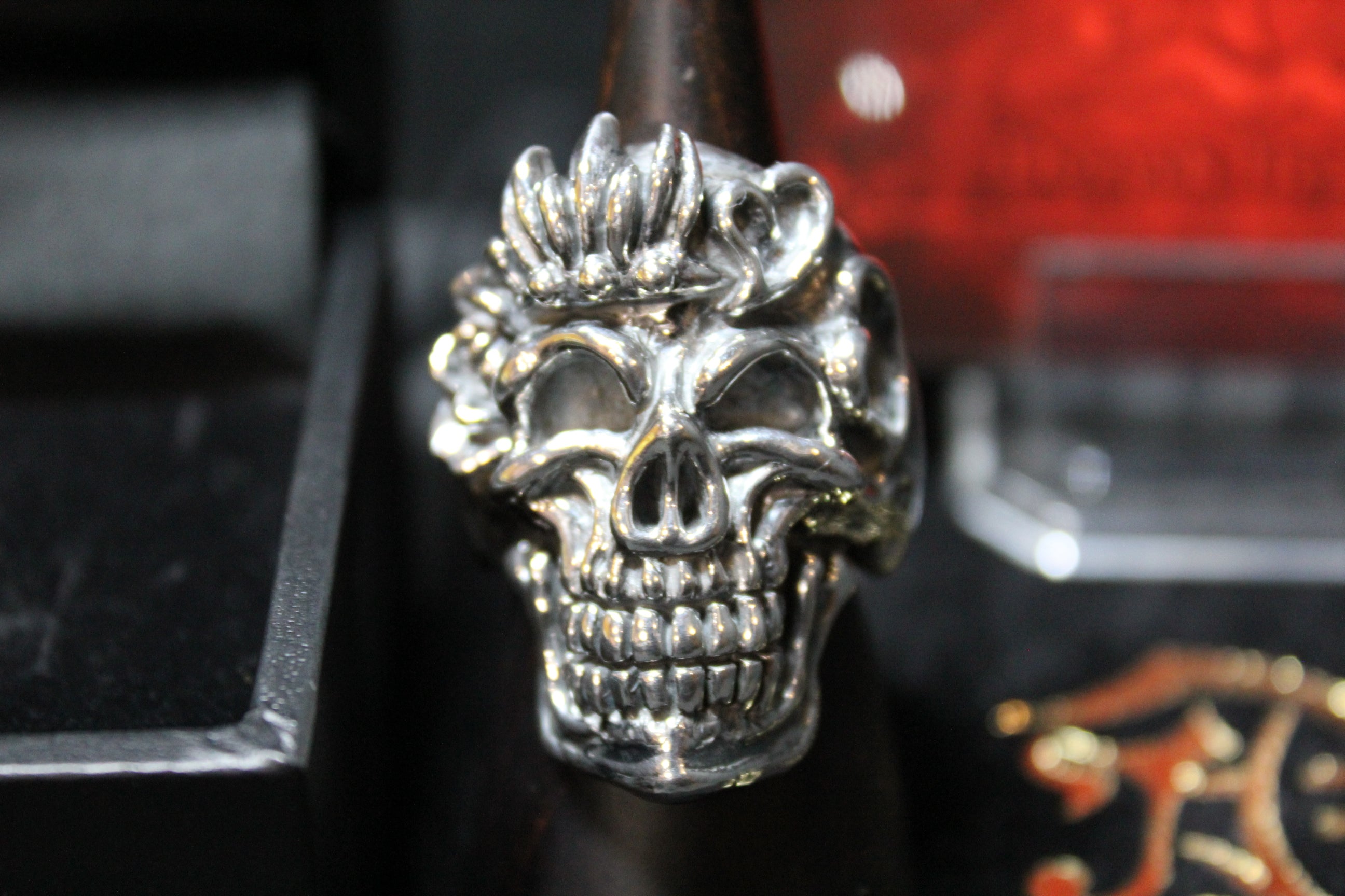Queen of Hearts Skull (Judith)