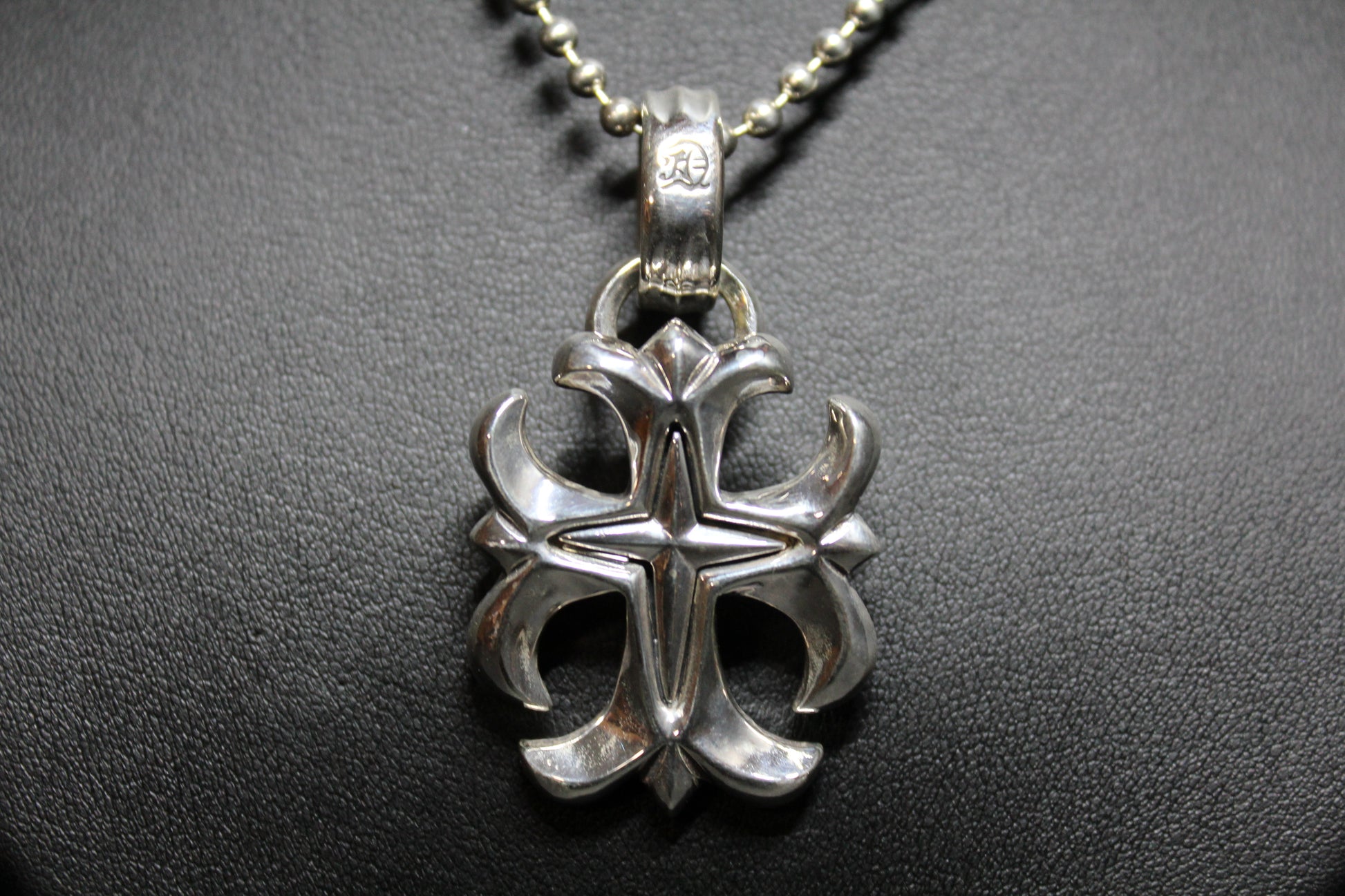 Coat of Arms : Omen Cross (All Sterling Silver)