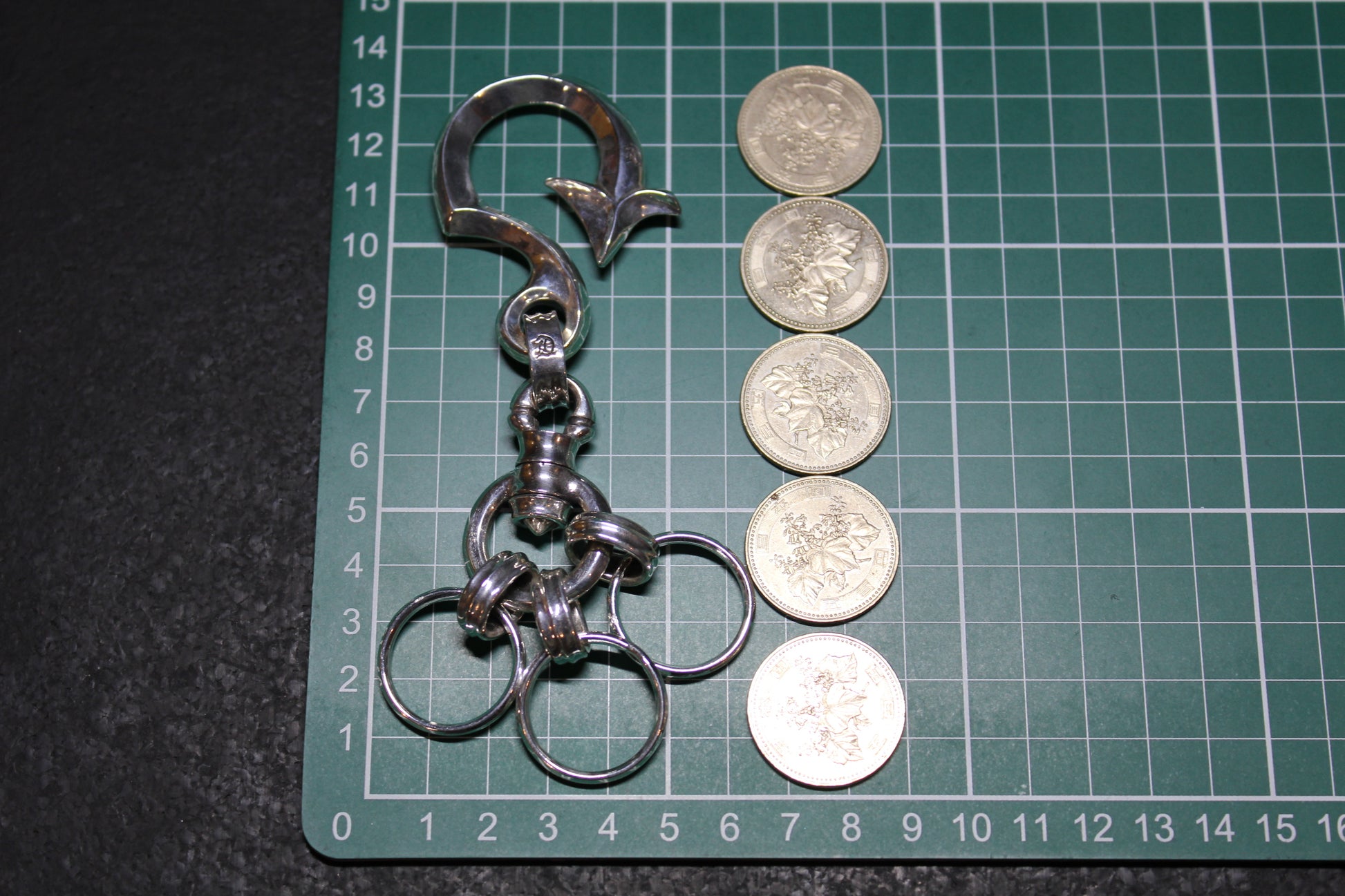 Fortune Grip Hook