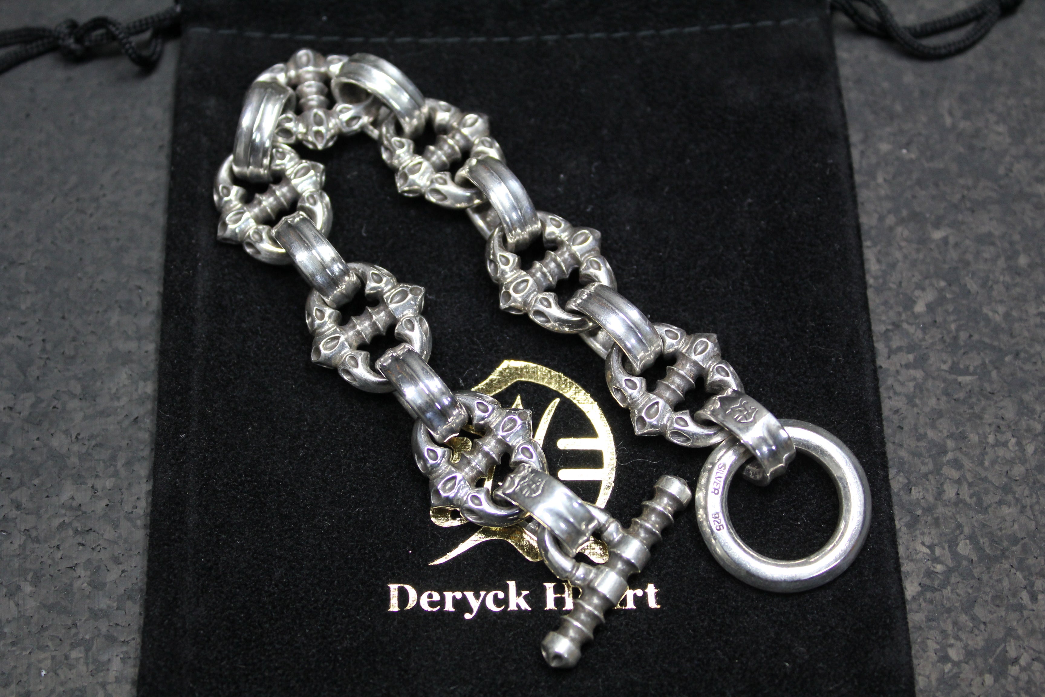 Spike-Link Lock