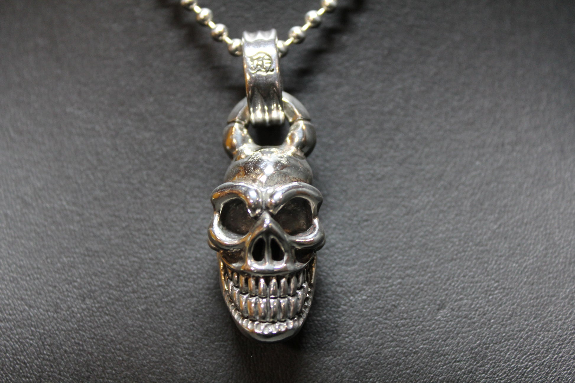 Cheeky Skull
