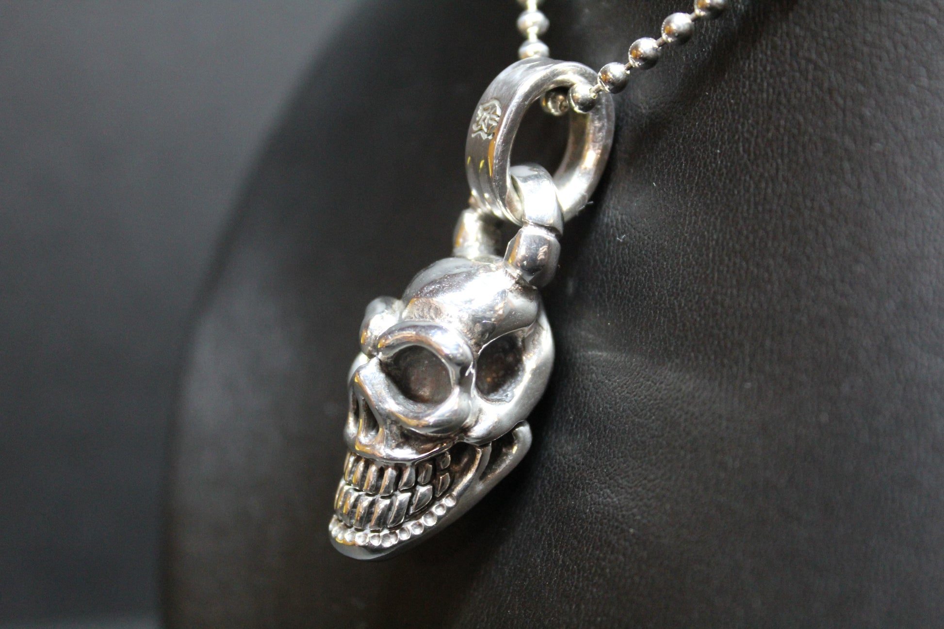 Cheeky Skull