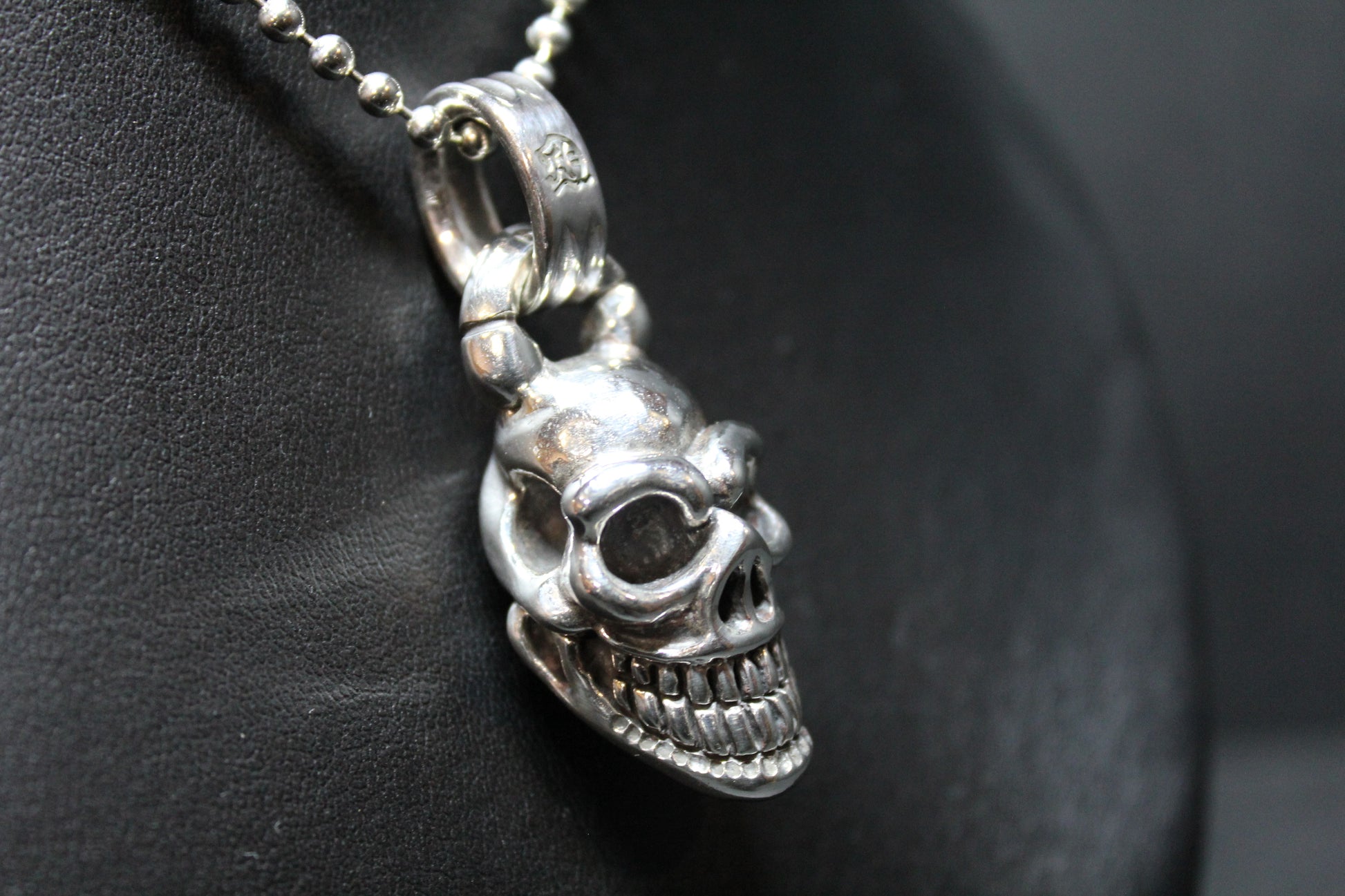 Cheeky Skull