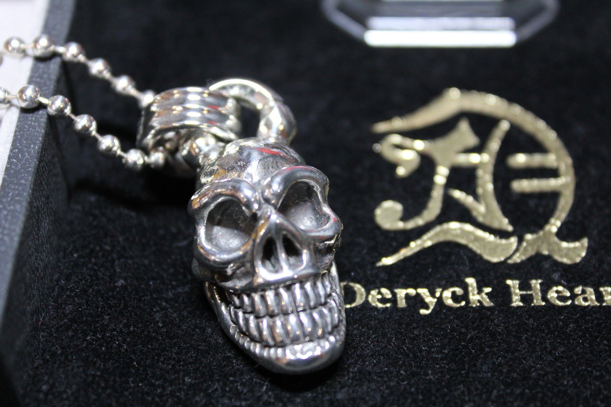 Cheeky Skull